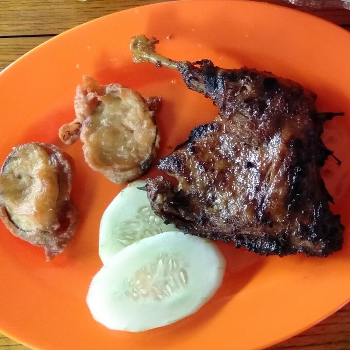 Bebek Bakar Nasi