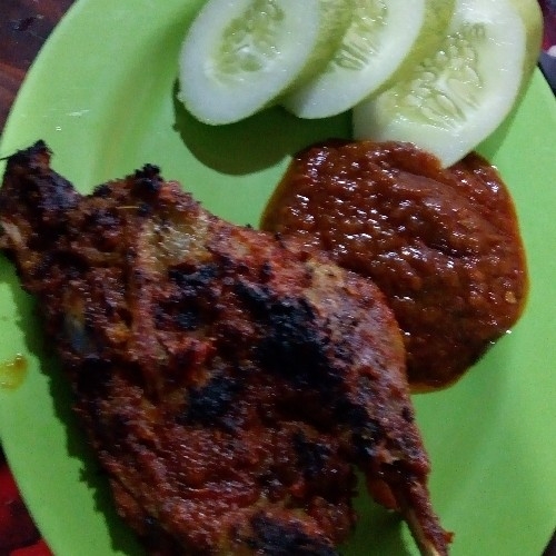 Bebek Bakar