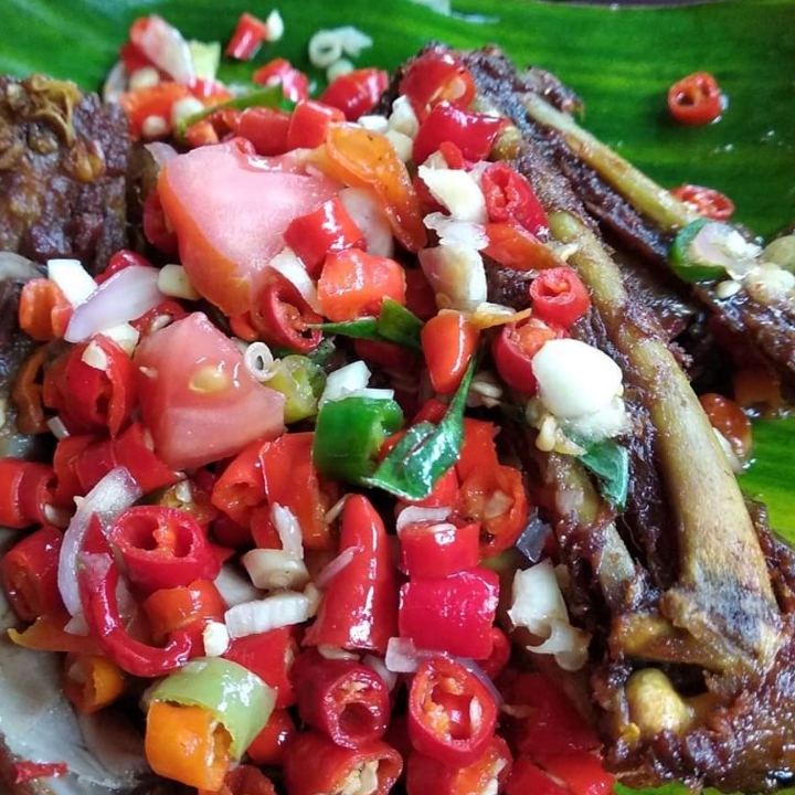 Bebek Bakar Remuk Rawit