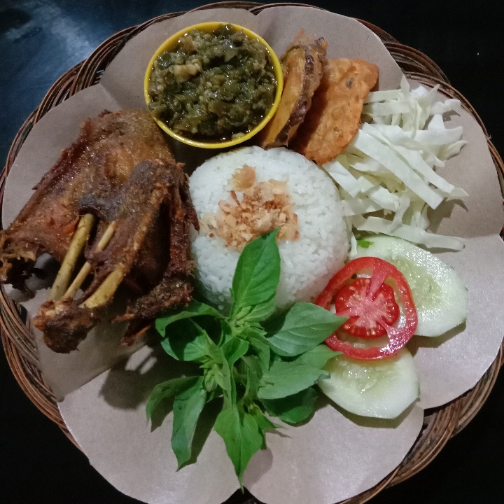 Bebek Cabe Ijo