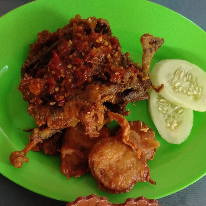 Bebek Goreng Nasi