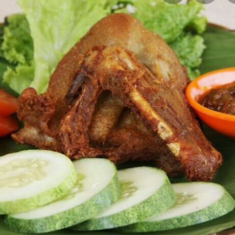 Bebek Goreng