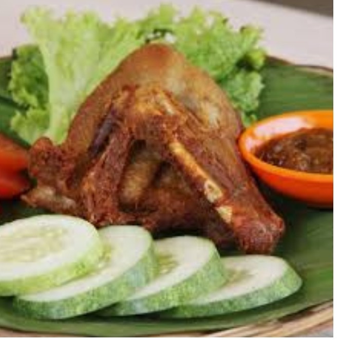 Bebek Goreng