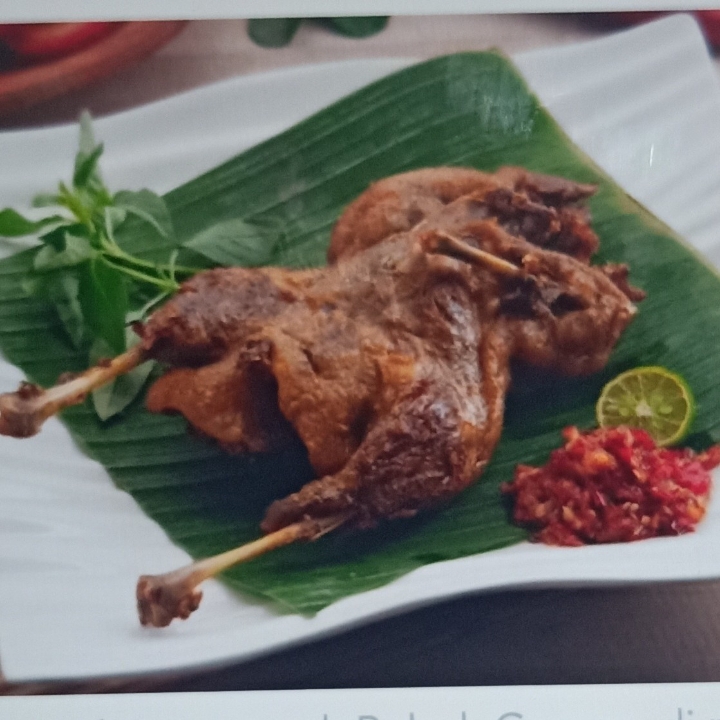 Bebek Goreng