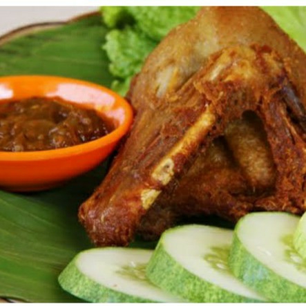 Bebek Goreng