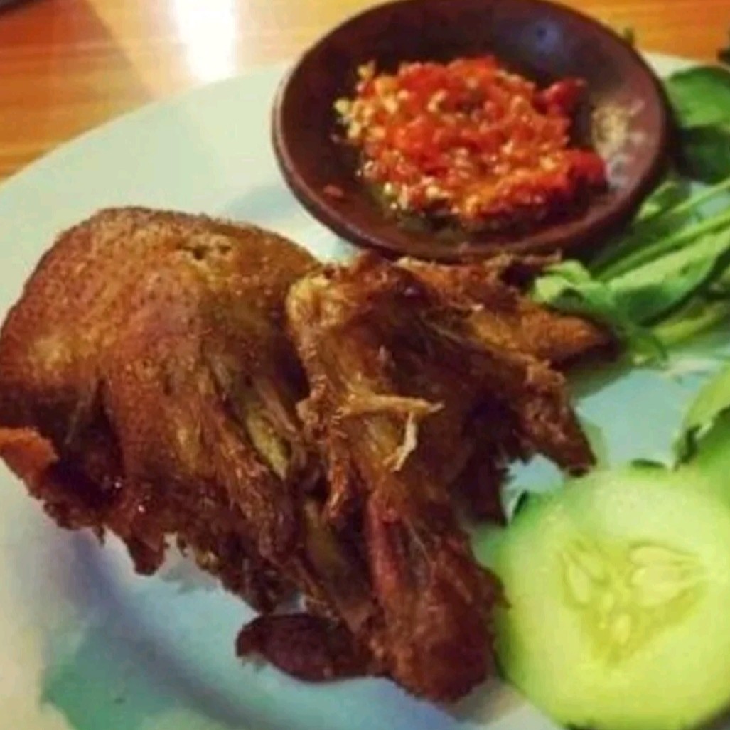 Bebek Goreng Amoh