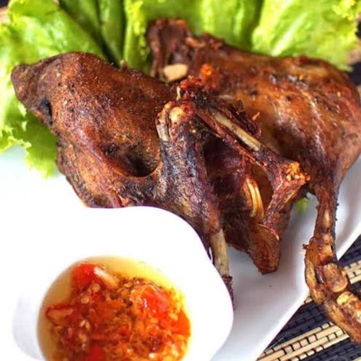 Bebek Goreng Dada