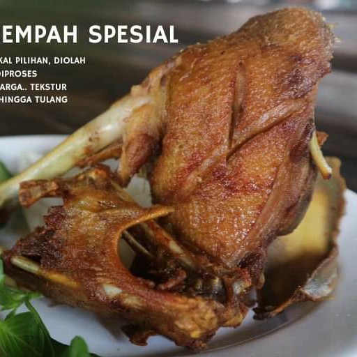 Bebek Goreng