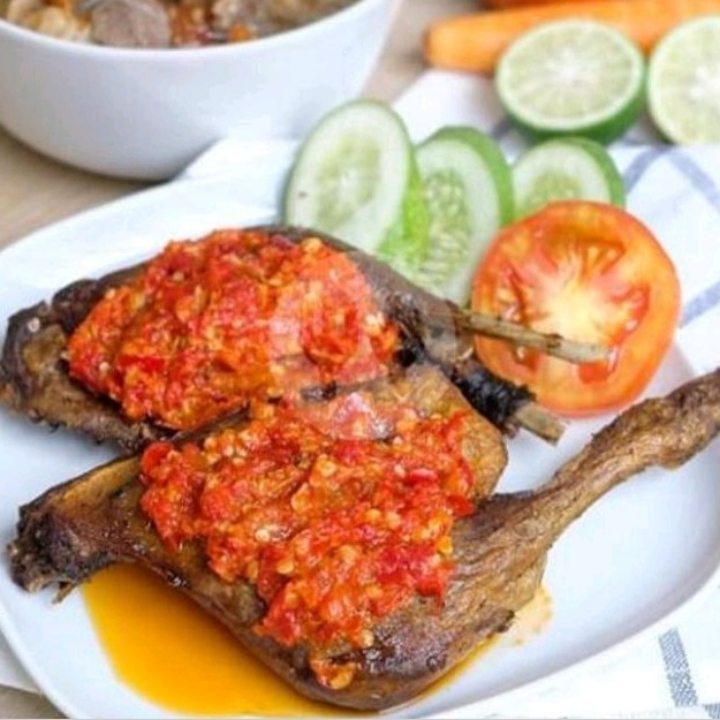 Bebek Goreng Sambalado