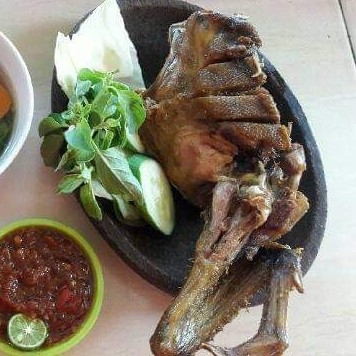 Bebek Goreng Tanpa Nasi