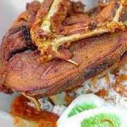 Bebek Goreng plus Nasi