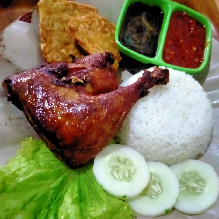 Bebek Nasi