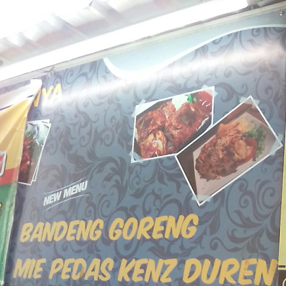 Bebek Rempah Kremesan