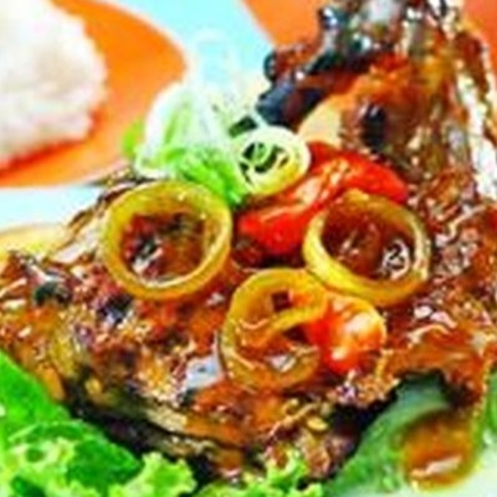 Bebek Saos Padang 