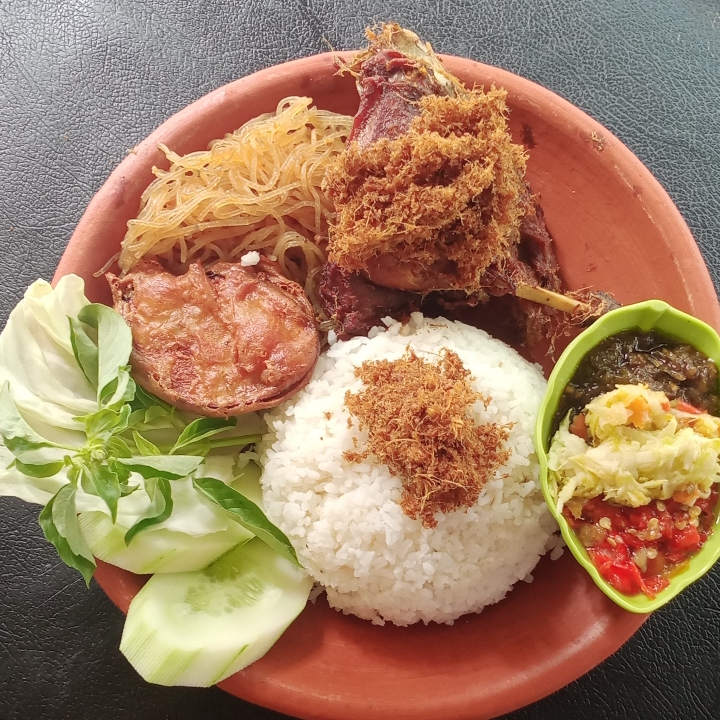 Bebek Sinjay Nasi