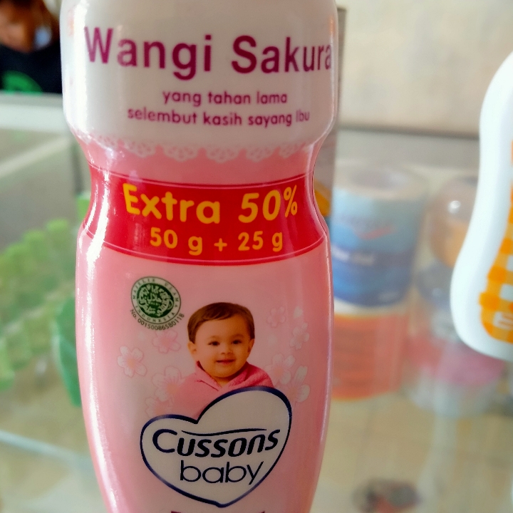 Bedak Cussons Baby75gr