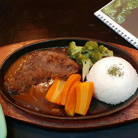 Beef Steak dan Nasi