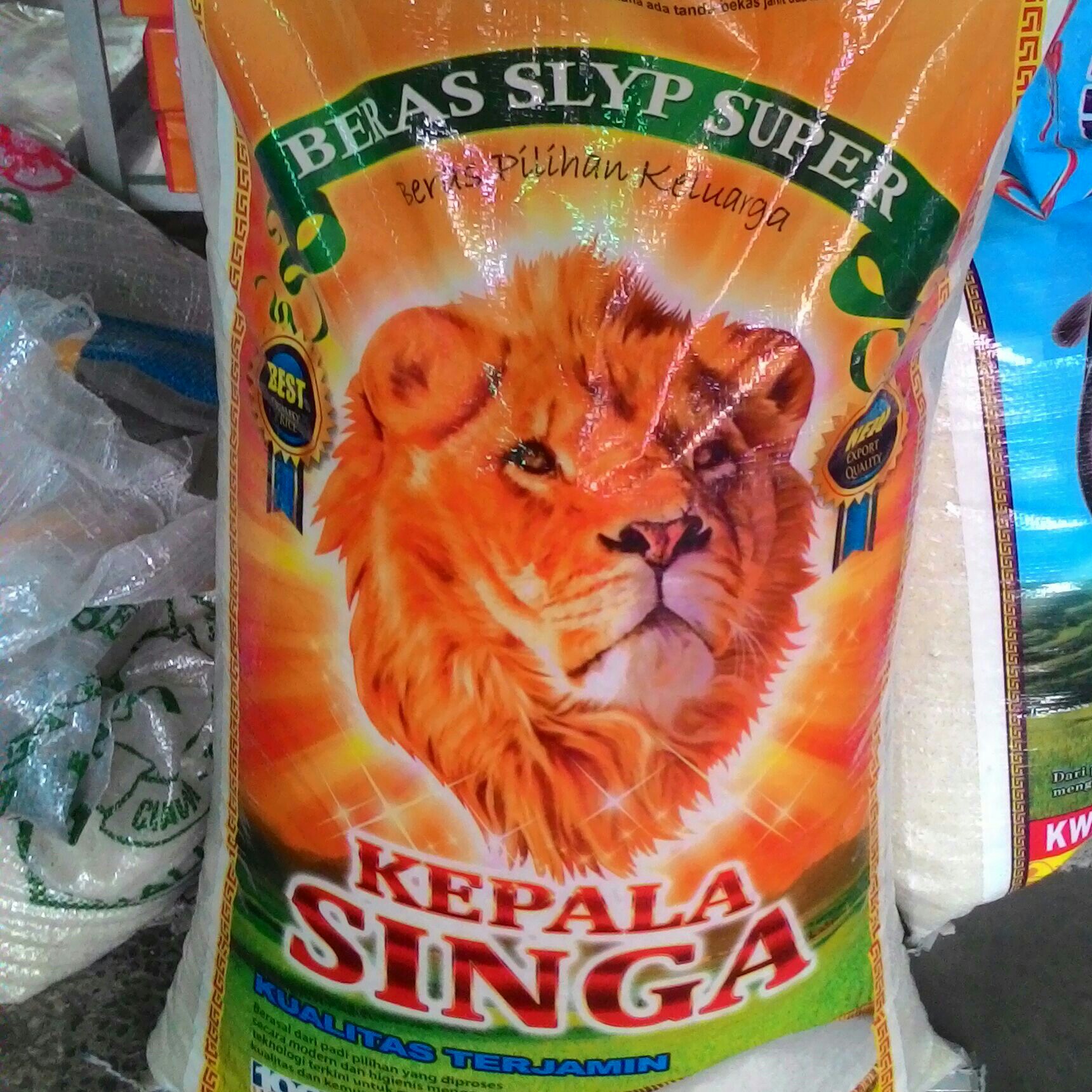 Beras Kepala Singa