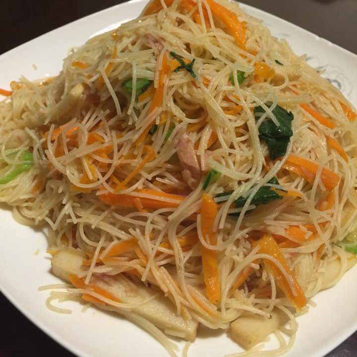 Bihun Goreng Ampelati Sosis