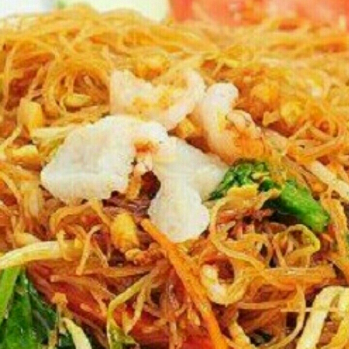 Bihun Goreng Ayam Bakso