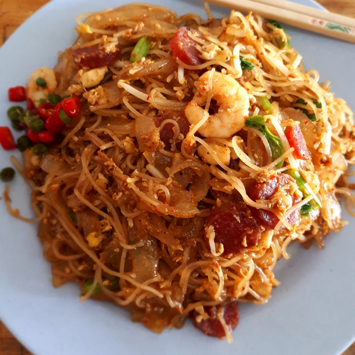 Bihun Goreng Campur Kwetiau Daging