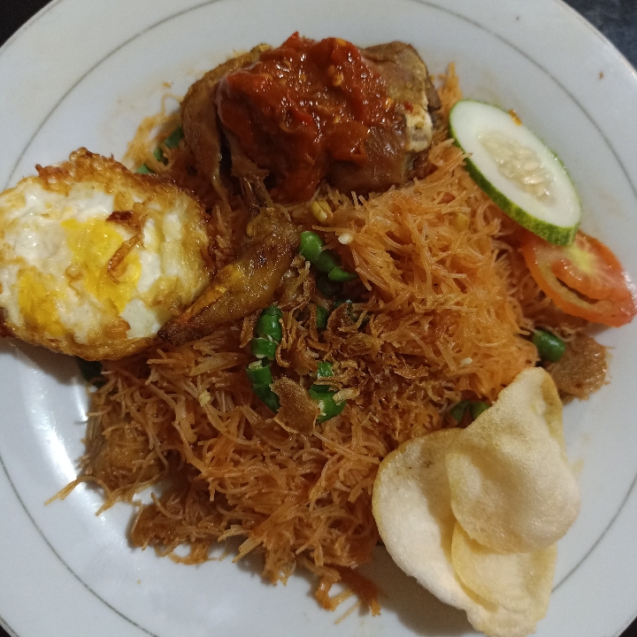 Bihun Penyet