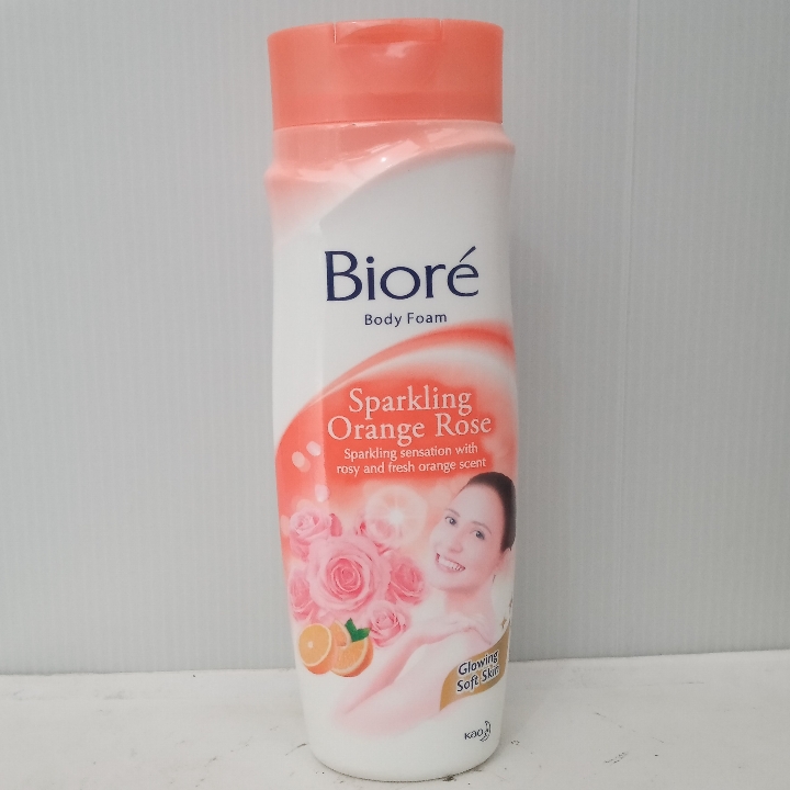 Biore Body Foam 3