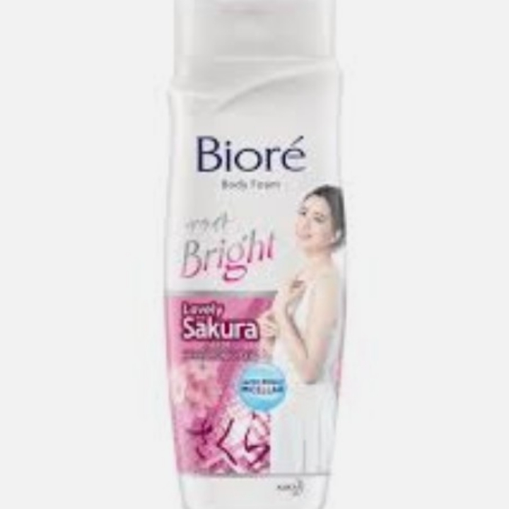 Biore Lovely Sakura Scent