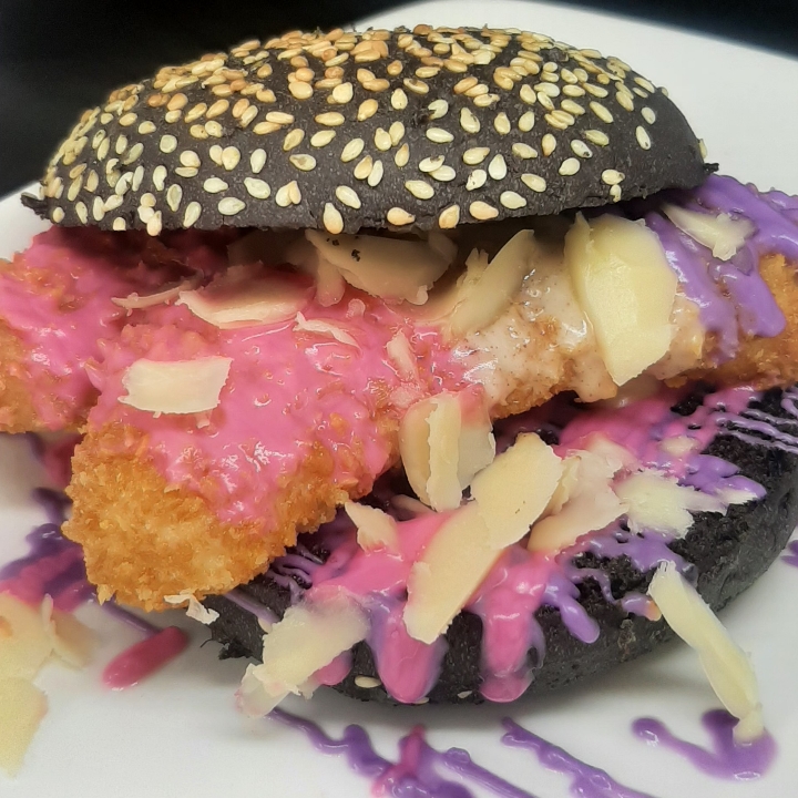 Black Banana Burger Stock Habis