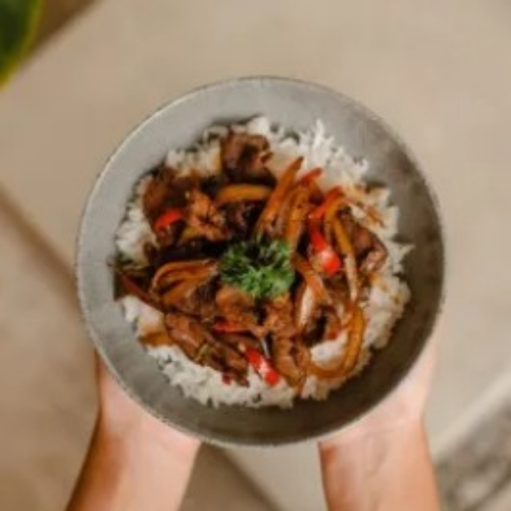 Blackpepper Beef Bowl