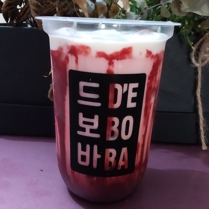 Boba Red Valvet