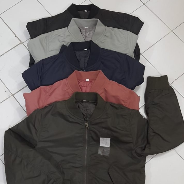 Bomber Uniqlo