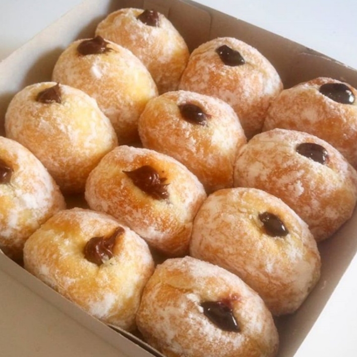 Bomboloni