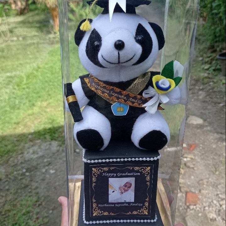 Boneka Wisuda Panda 2