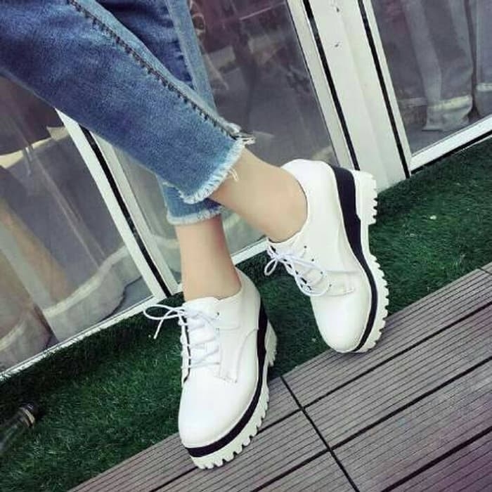 Boots Docmart Vm12 Putih