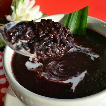 Bubur Pulut Hitam Mami