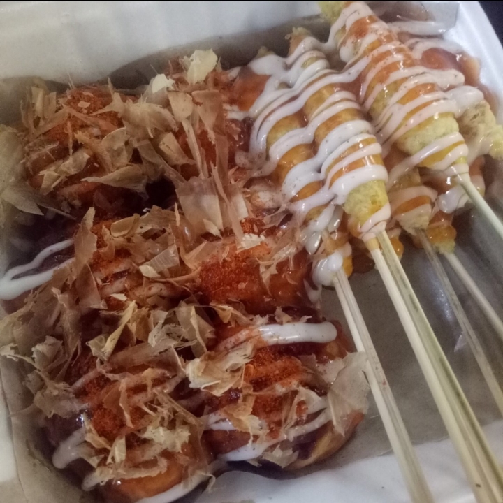 Bundle Takoyaki Gurita Dan Telur Gulung