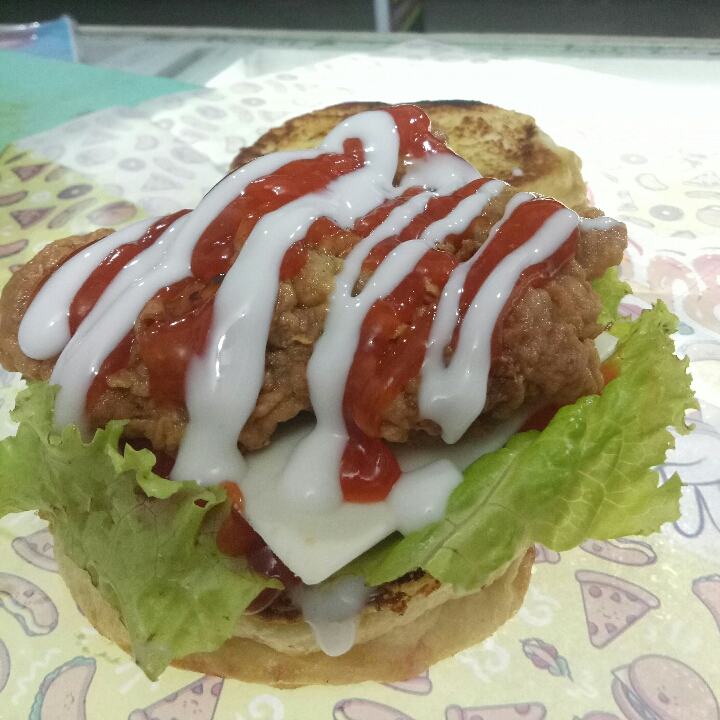 Burger Ayam crispy 3