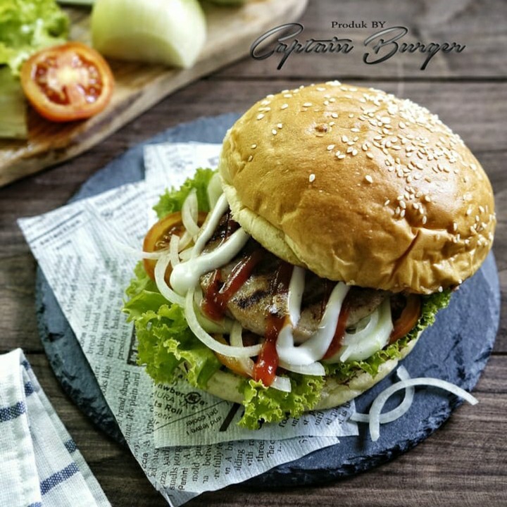 Burger Ayam Plus Keju Slice