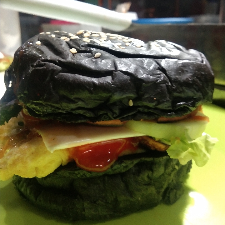 Burger Black Bun