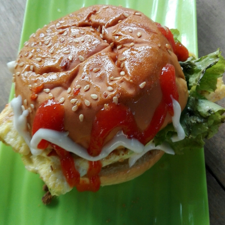 Burger Crispy Telur