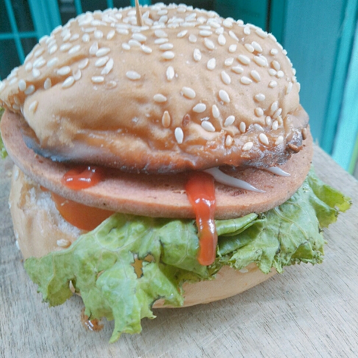 Burger Daging Biasa