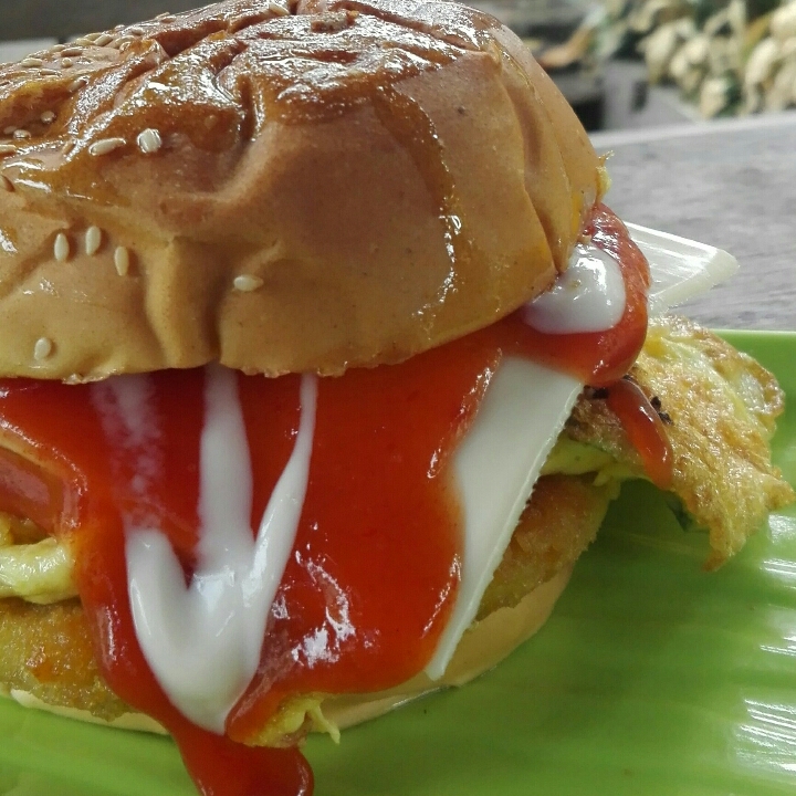 Burger Daging Sapi