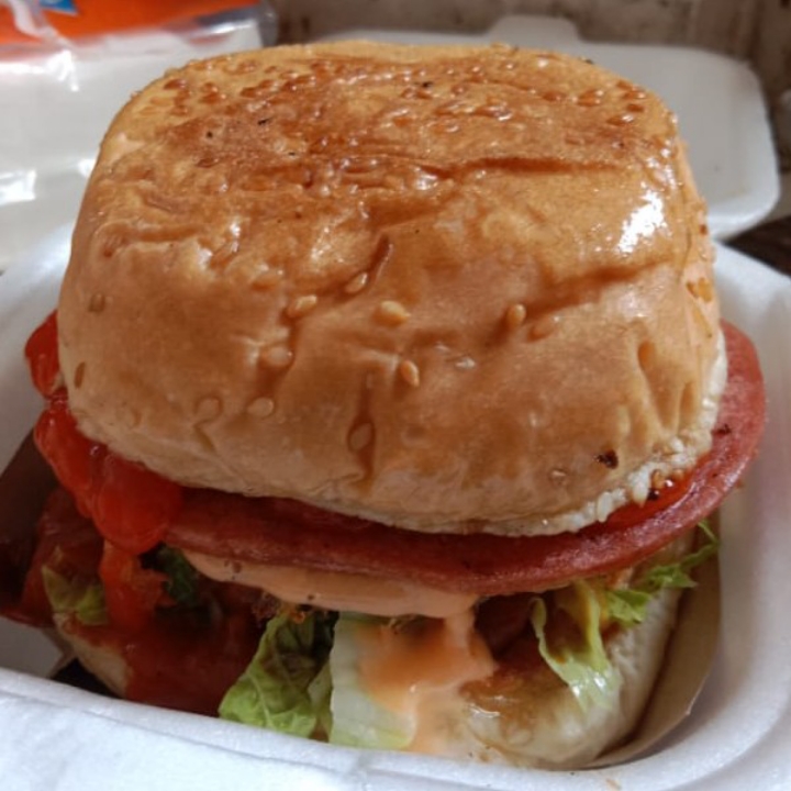 Burger Daging Sapi Varian Keju Slice 2