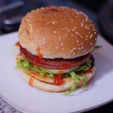 Burger Daging Sosis