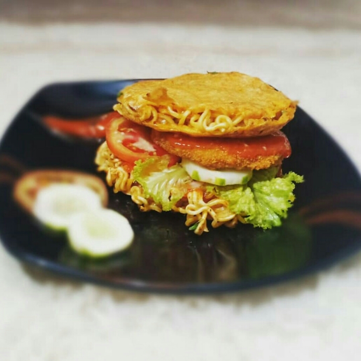 Burger Mie