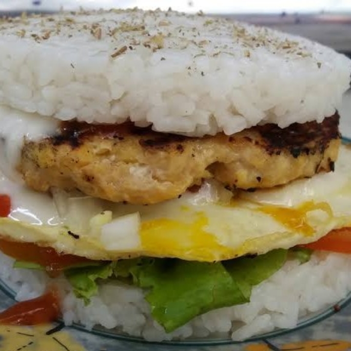 Burger Nasi Nugget Tahu Telur 