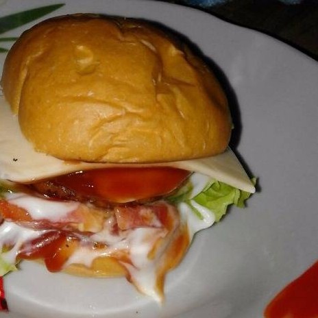 Burger Singel Telur Keju