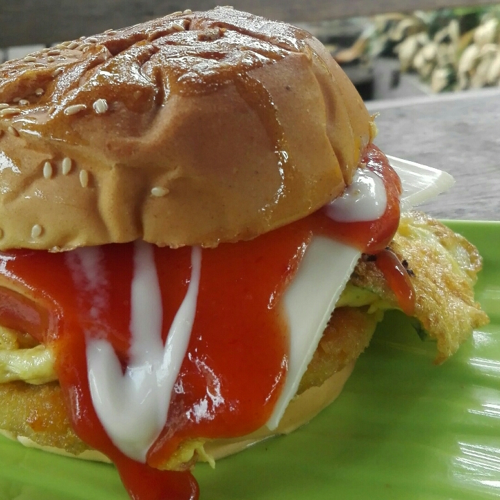 Burger Sosis Telur