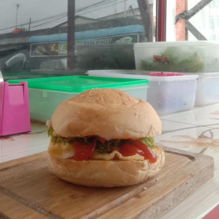 Burger Telor